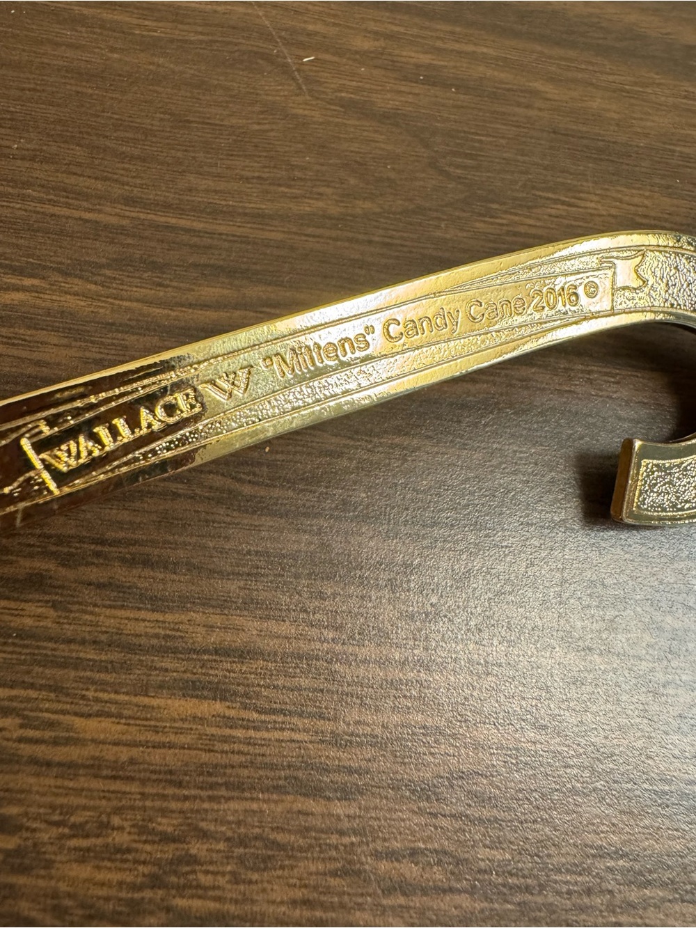 Wallace 2016 Mittens Candy Cane Ornament Gold Plated Enamel w/ Box - Picture 3 of 6